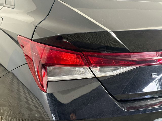 Used 2021 Hyundai Elantra SEL w/ Cargo Package FWD image 35