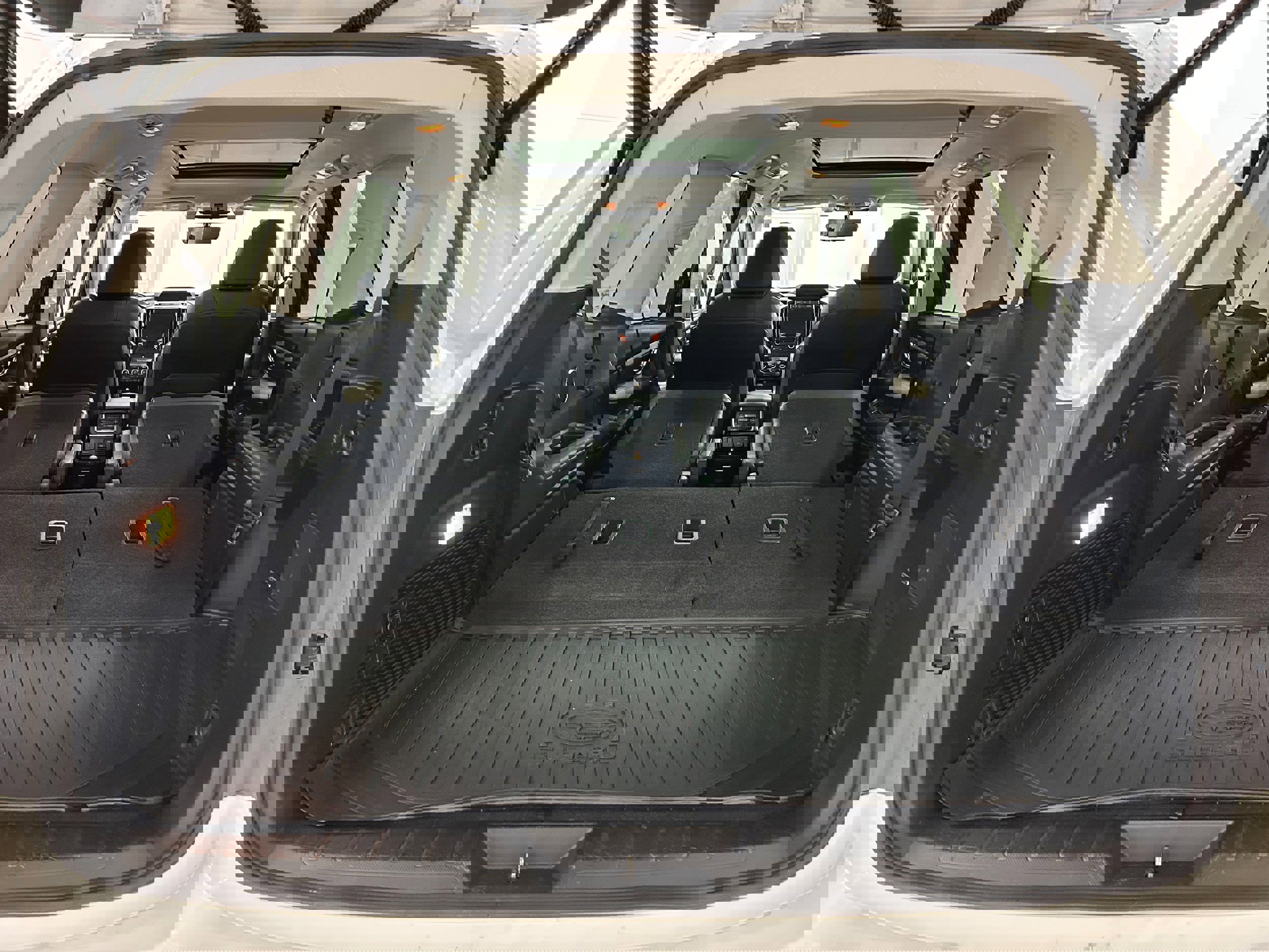 Used 2021 Subaru Ascent Limited w/ Technology Package image 38