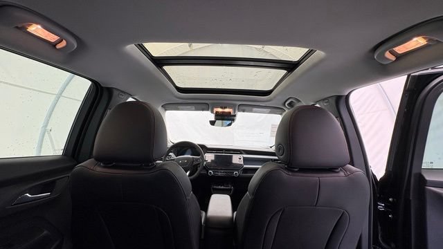 New 2027 Chevrolet Bolt RS w/ Technology Package FWD image 27