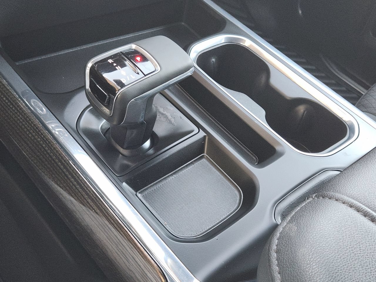 Used 2023 Chevrolet Silverado 1500 RST AWD/4WD image 19