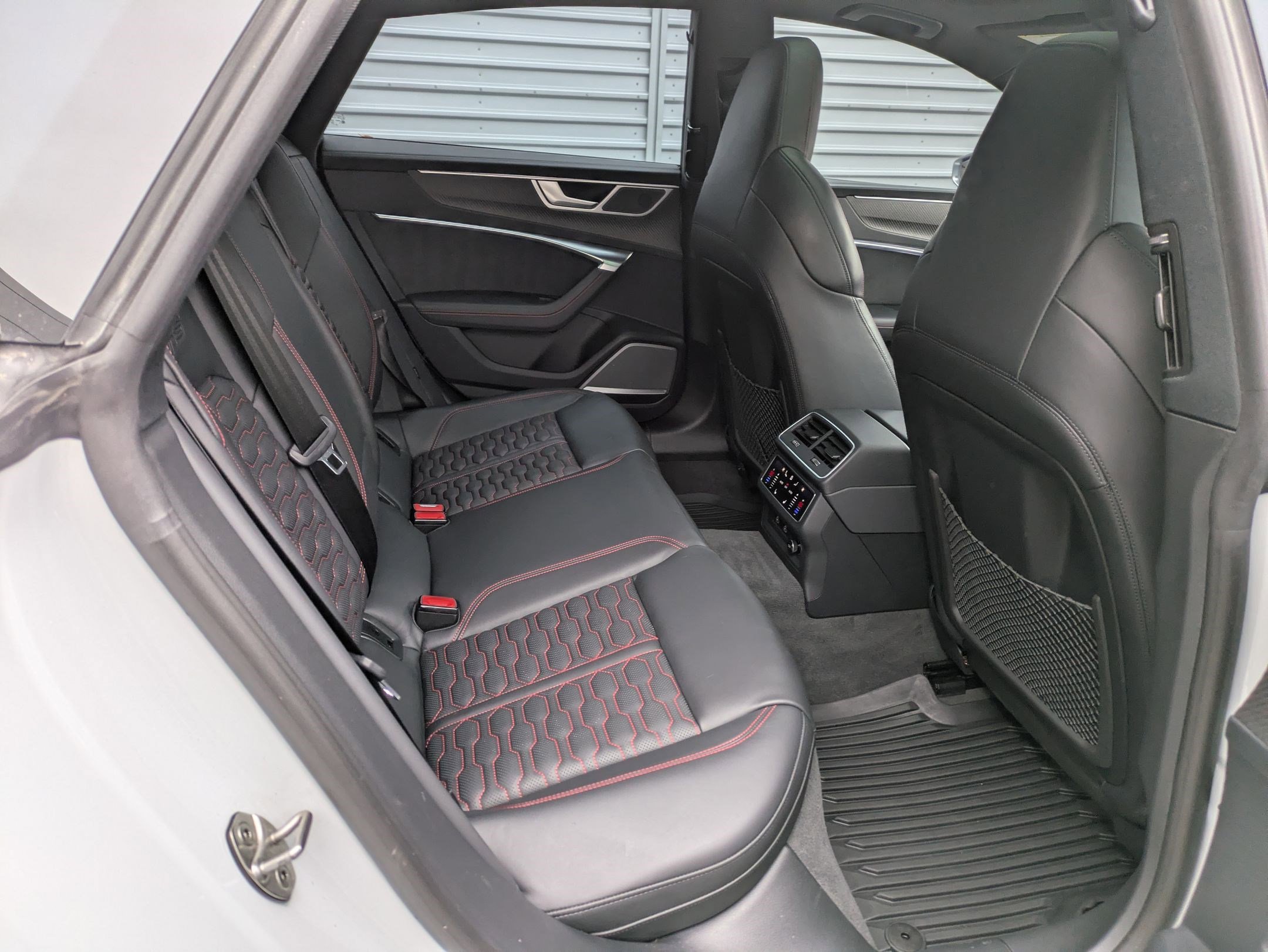 Used 2022 Audi RS 7 Sportback image 32