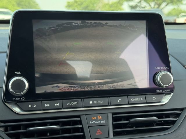 Used 2019 Nissan Altima 2.5 SR w/ SR Premium Package FWD image 16