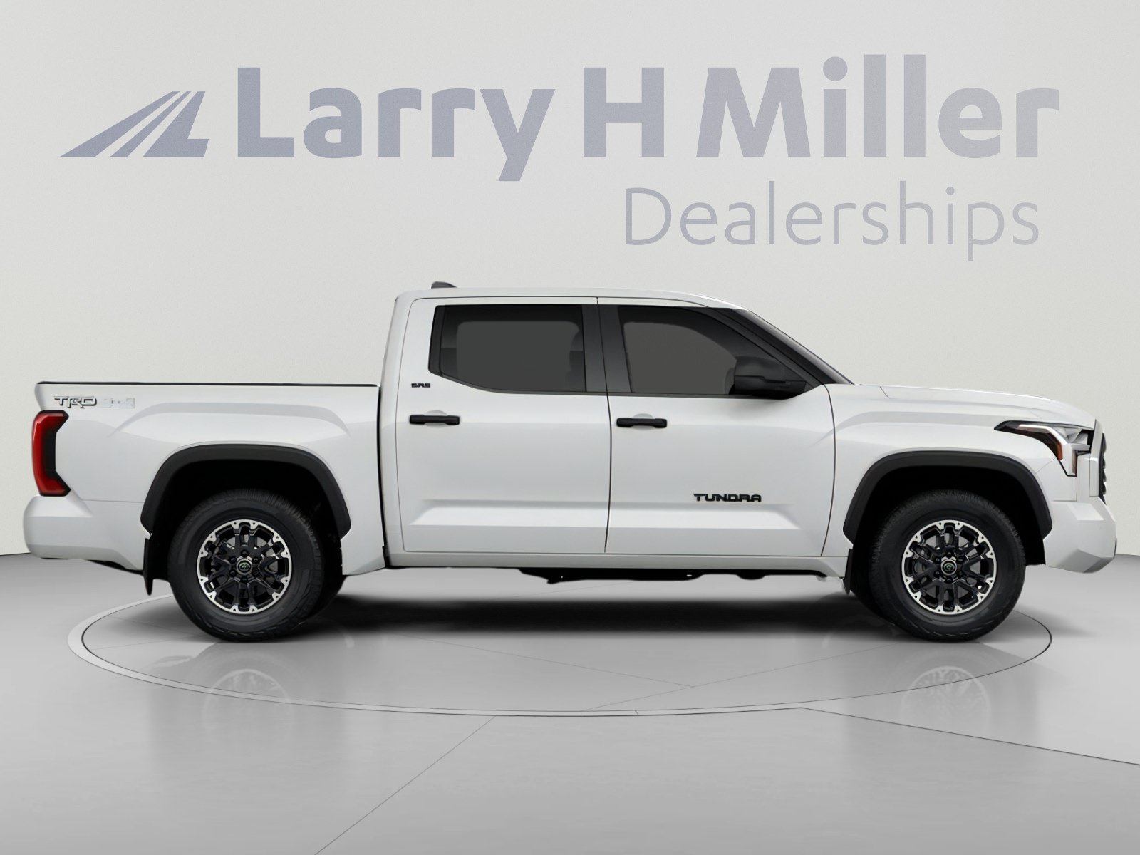 New 2026 Toyota Tundra SR5 w/ TRD Off-Road Package AWD/4WD image 12