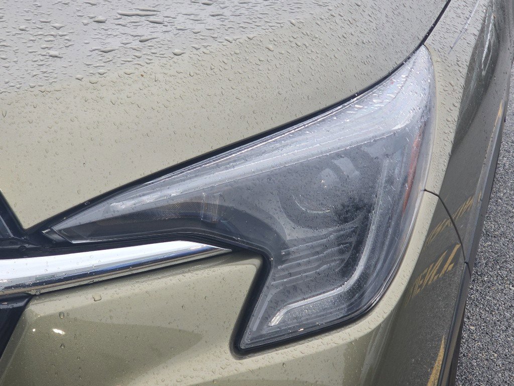 Used 2023 Subaru Ascent Limited w/ Technology Package image 7