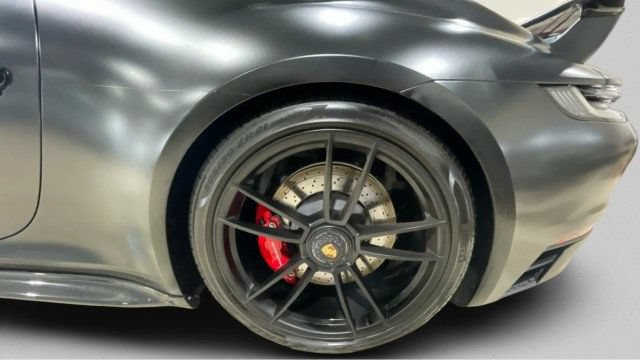 Used 2022 Porsche 911 Carrera 4 GTS AWD/4WD image 19