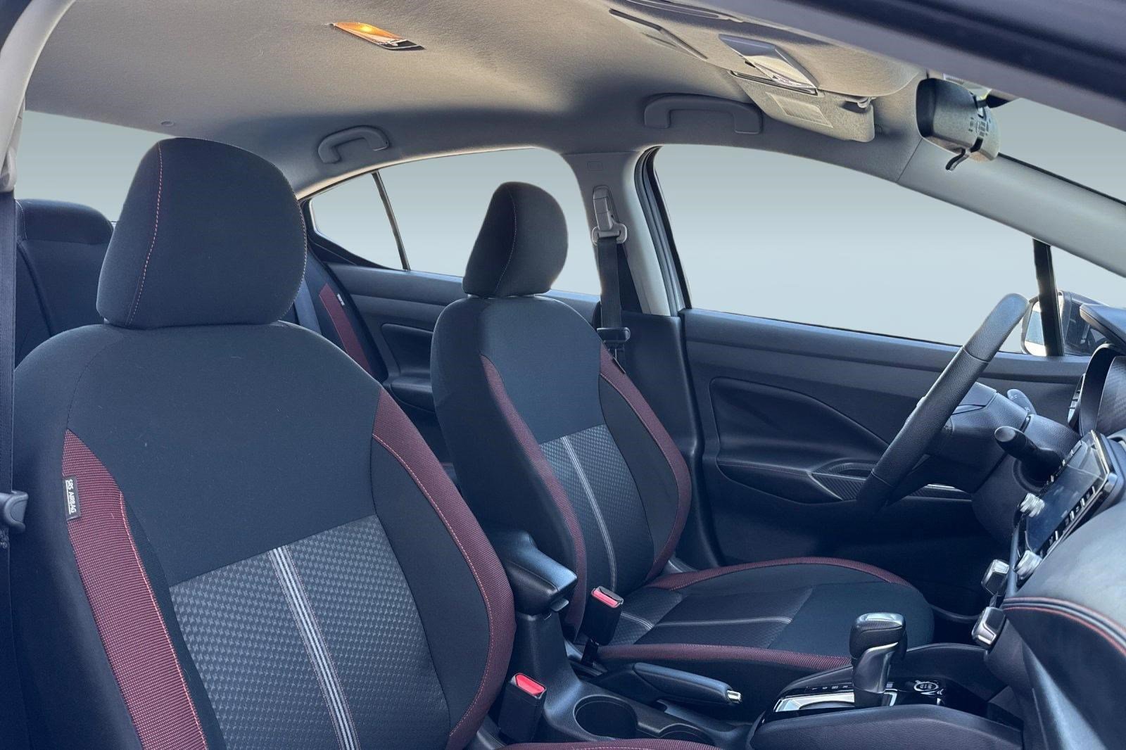 Used 2025 Nissan Versa SR w/ Trunk Package image 30