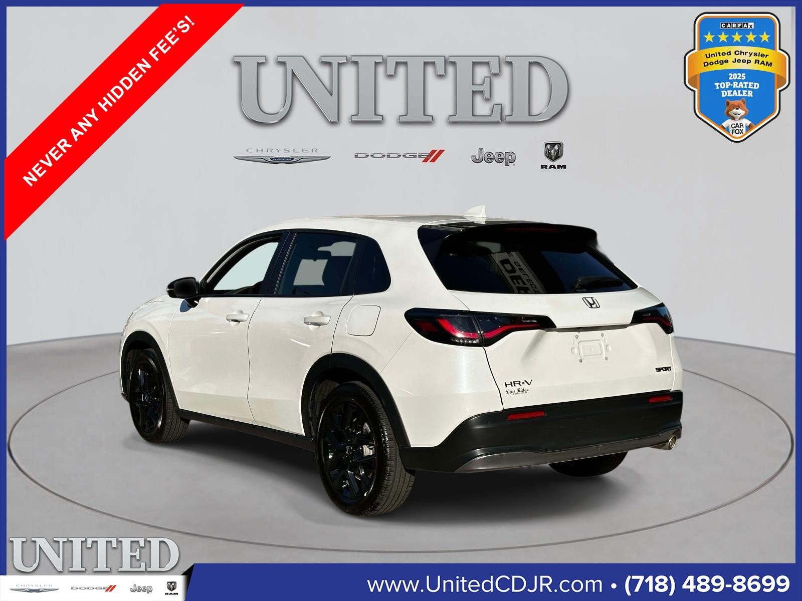Used 2025 Honda HR-V Sport image 6