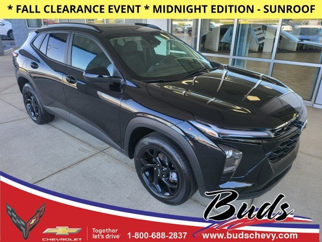 New 2026 Chevrolet Trax LT w/ Sunroof Package FWD image 1