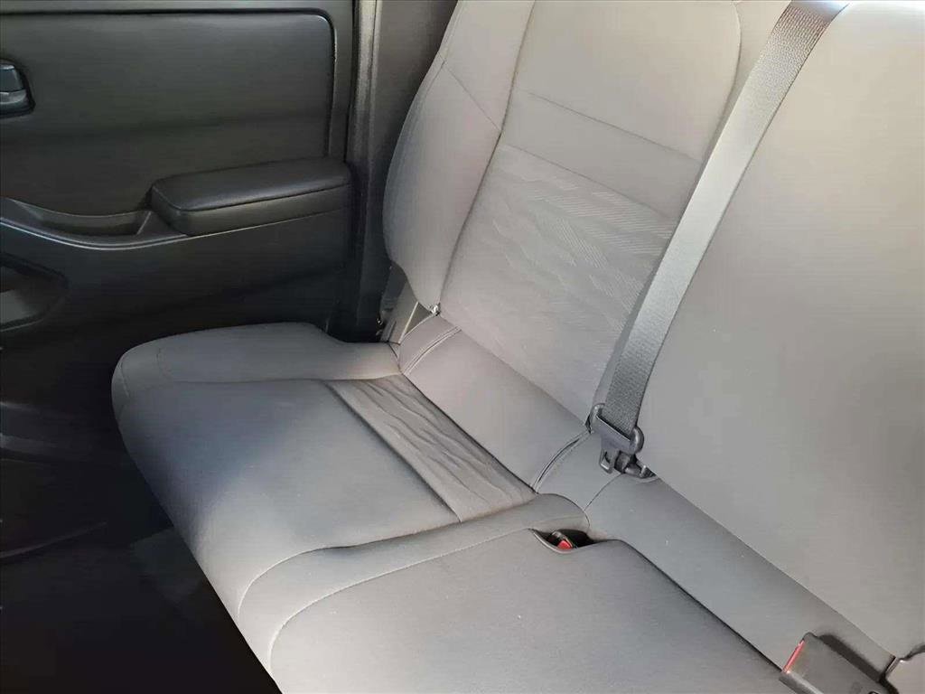 Used 2023 Nissan Frontier S image 16