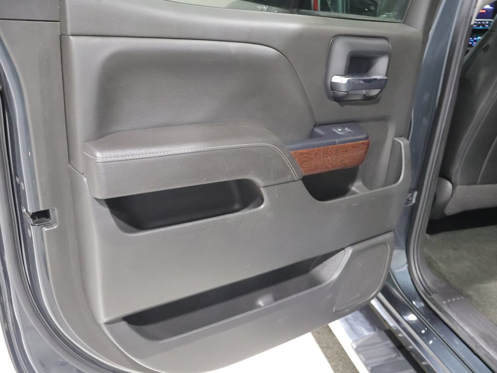 Used 2017 GMC Sierra 1500 SLT AWD/4WD image 25
