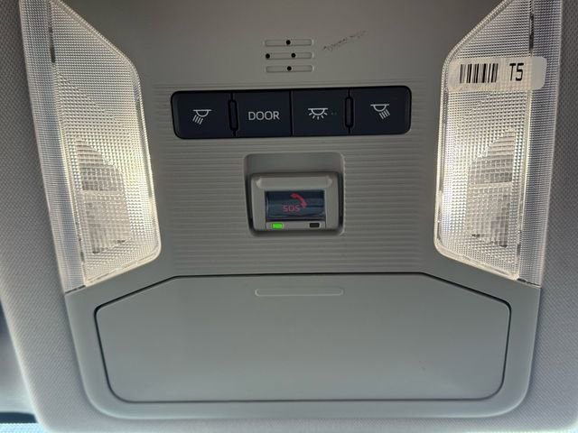 Certified 2025 Toyota RAV4 LE image 21