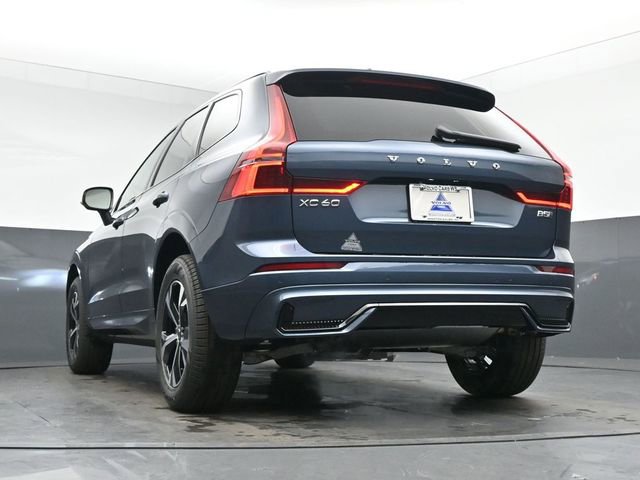 New 2026 Volvo XC60 B5 Core w/ Climate Package image 37