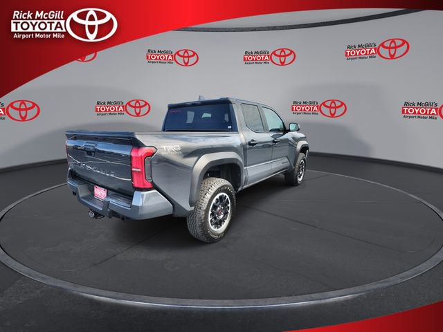 Certified 2025 Toyota Tacoma TRD Off-Road image 8
