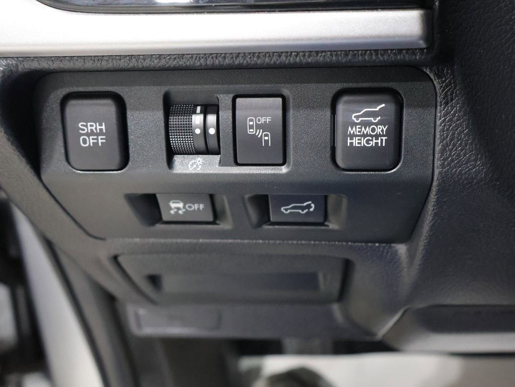 Used 2018 Subaru Forester 2.5i Limited AWD/4WD image 31