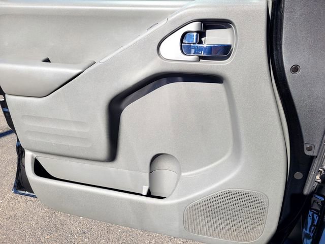 Used 2021 Nissan Frontier SV image 13