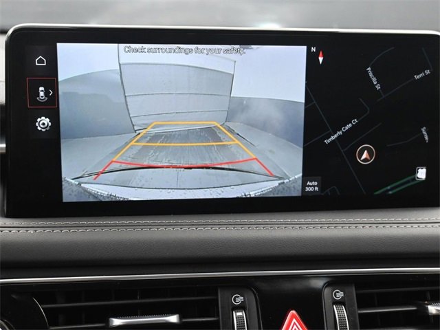 Used 2023 Genesis G70 2.0T image 34