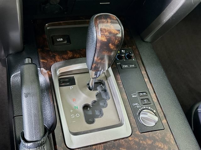 Used 2014 Toyota Land Cruiser AWD/4WD image 22