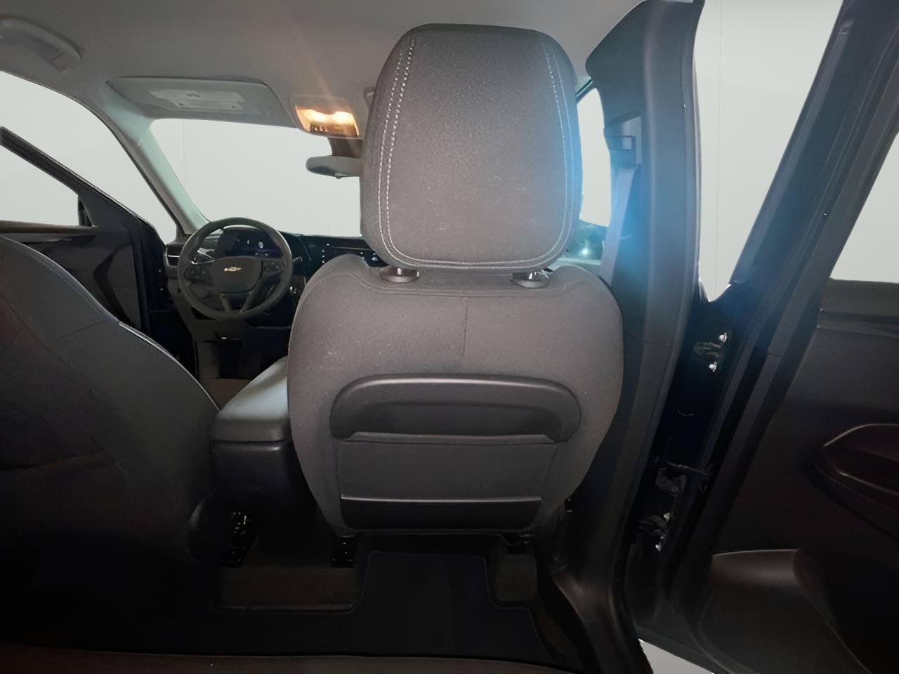 Certified 2024 Chevrolet TrailBlazer LT FWD image 36