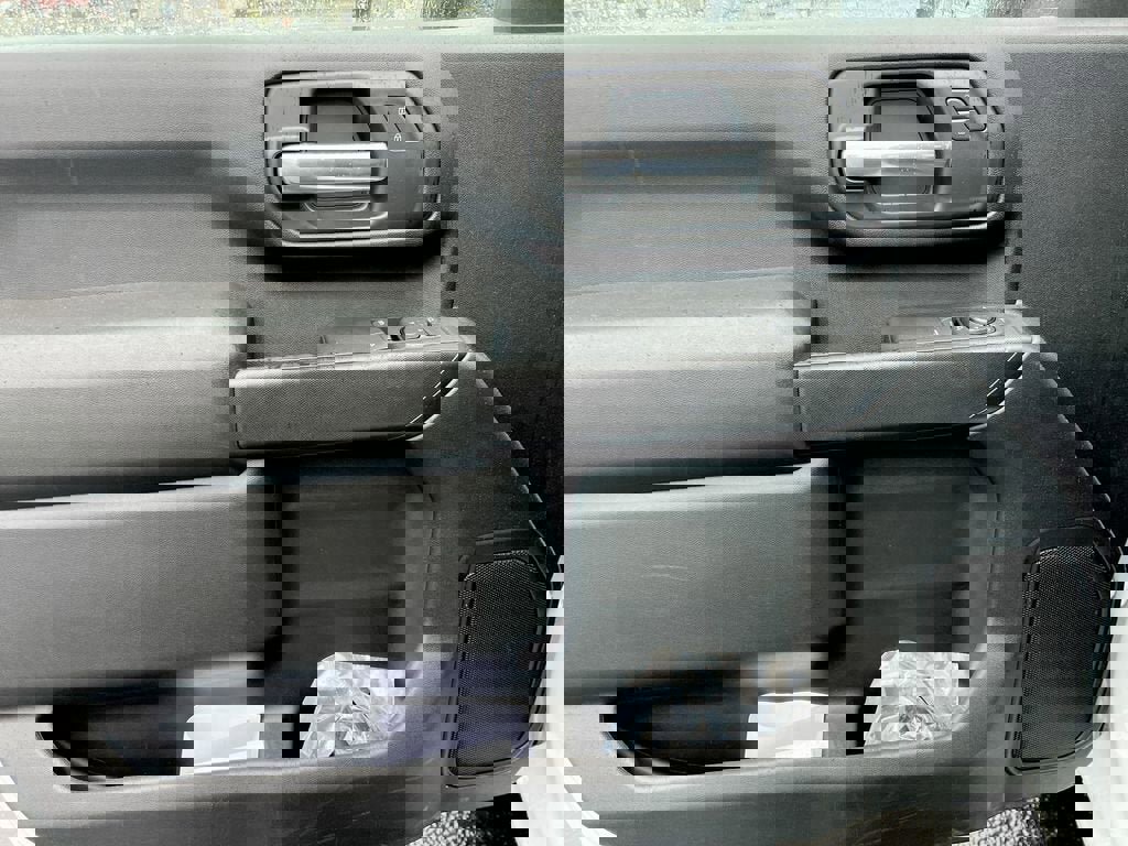 New 2025 GMC Sierra 2500 Pro w/ Convenience Package image 53