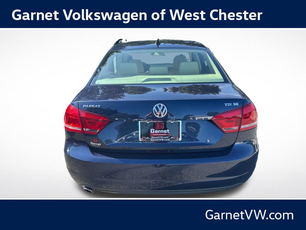 Used 2015 Volkswagen Passat TDI SE FWD image 4