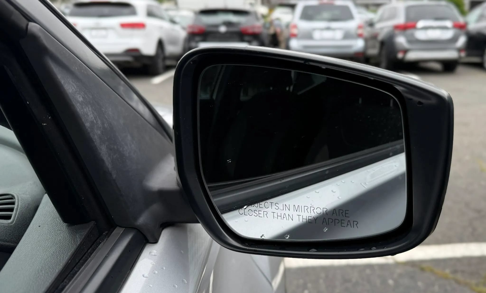 Used 2020 Nissan Kicks SV FWD image 34