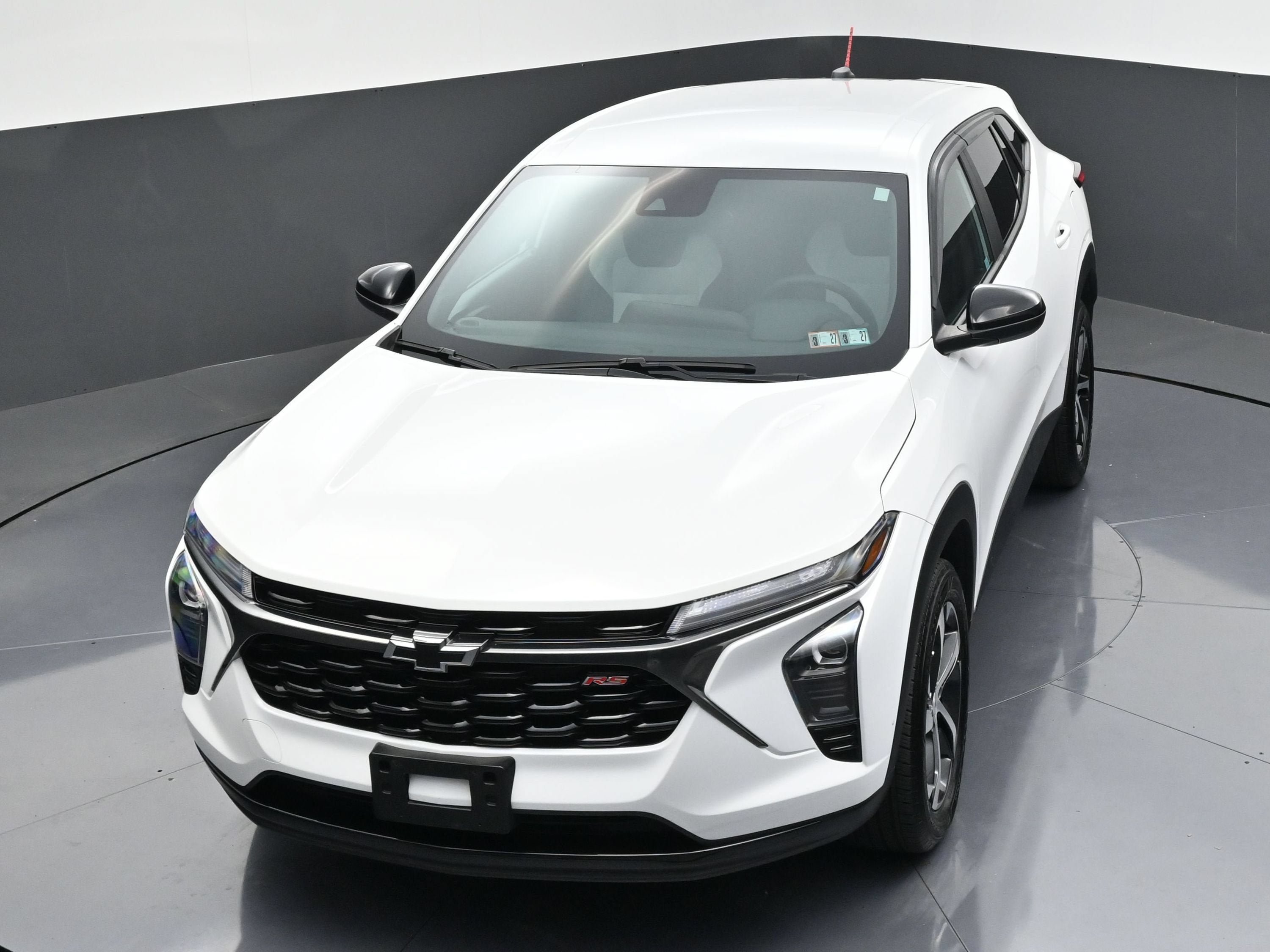 Certified 2024 Chevrolet Trax RS w/ Driver Confidence Package FWD image 42