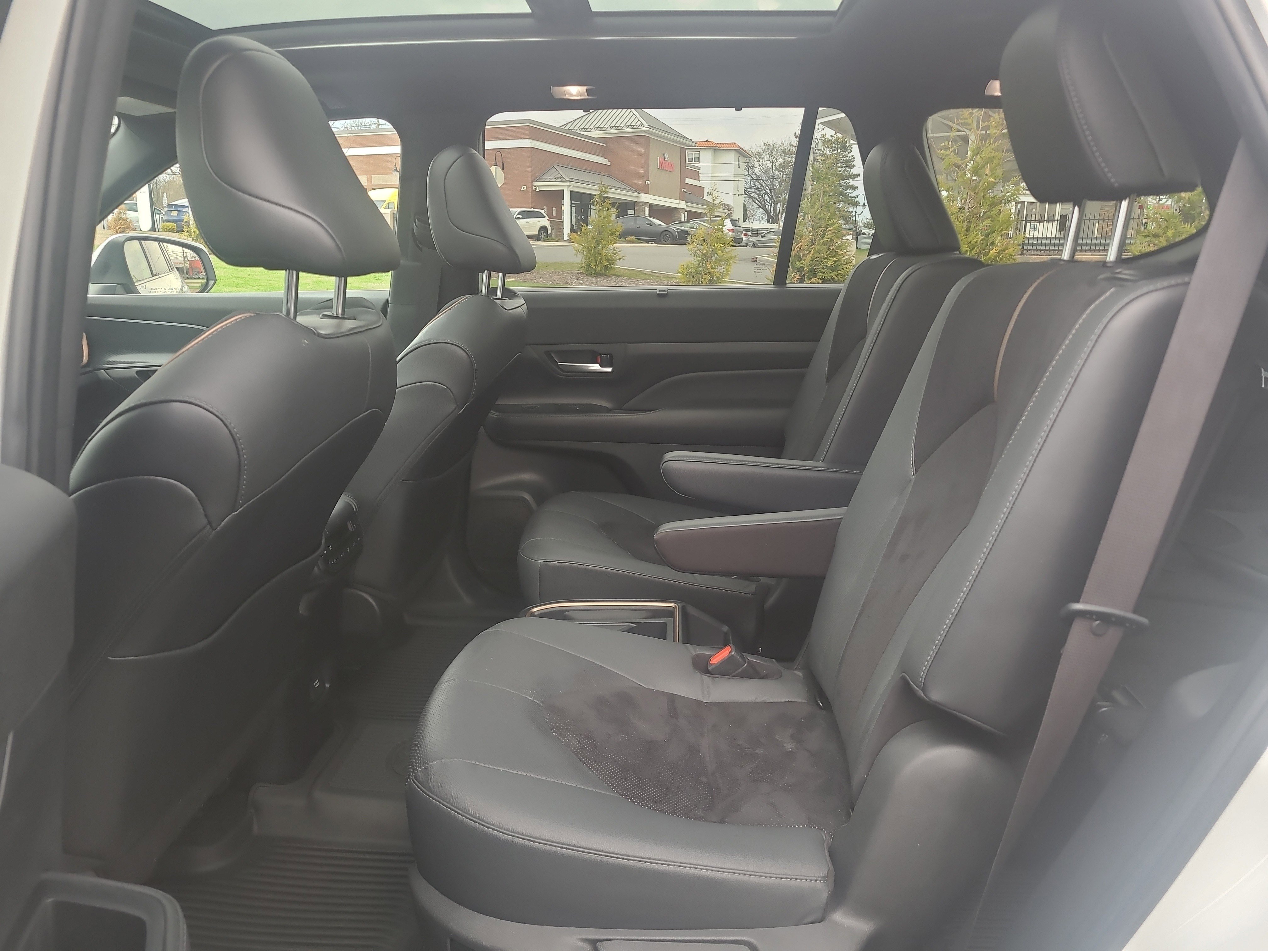 Certified 2024 Toyota Grand Highlander AWD Hybrid image 28