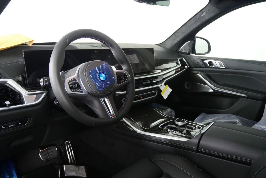 Used 2026 BMW X7 M60i image 13