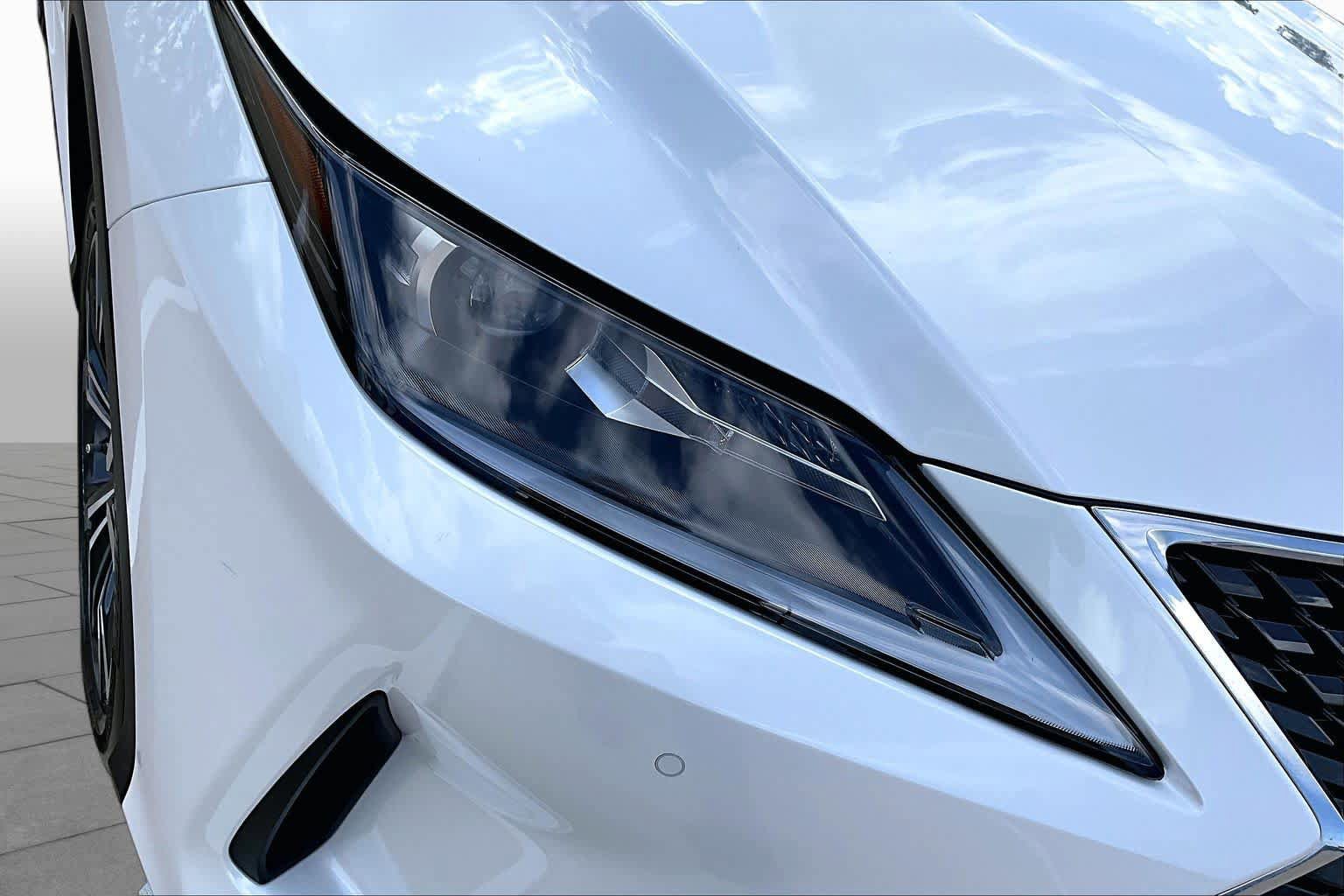 Used 2022 Lexus RX 450hL AWD w/ Premium Package image 28