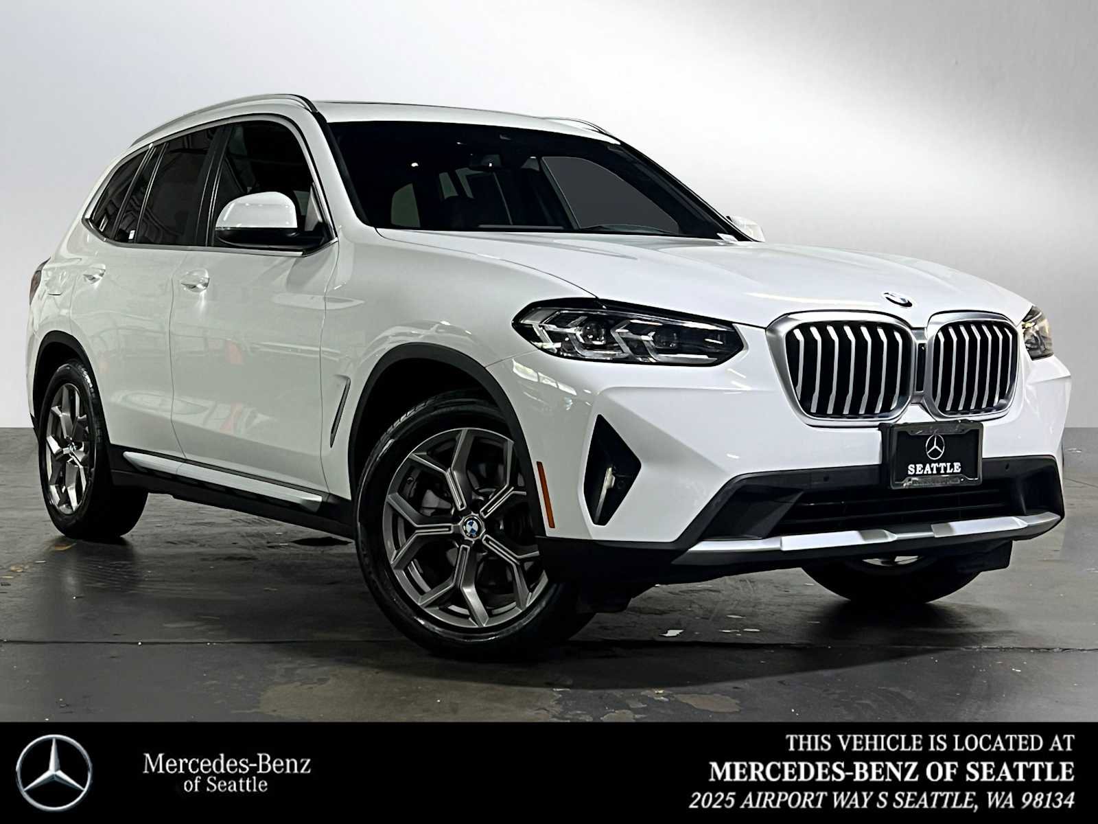 Used 2022 BMW X3 xDrive30i w/ Premium Package 2