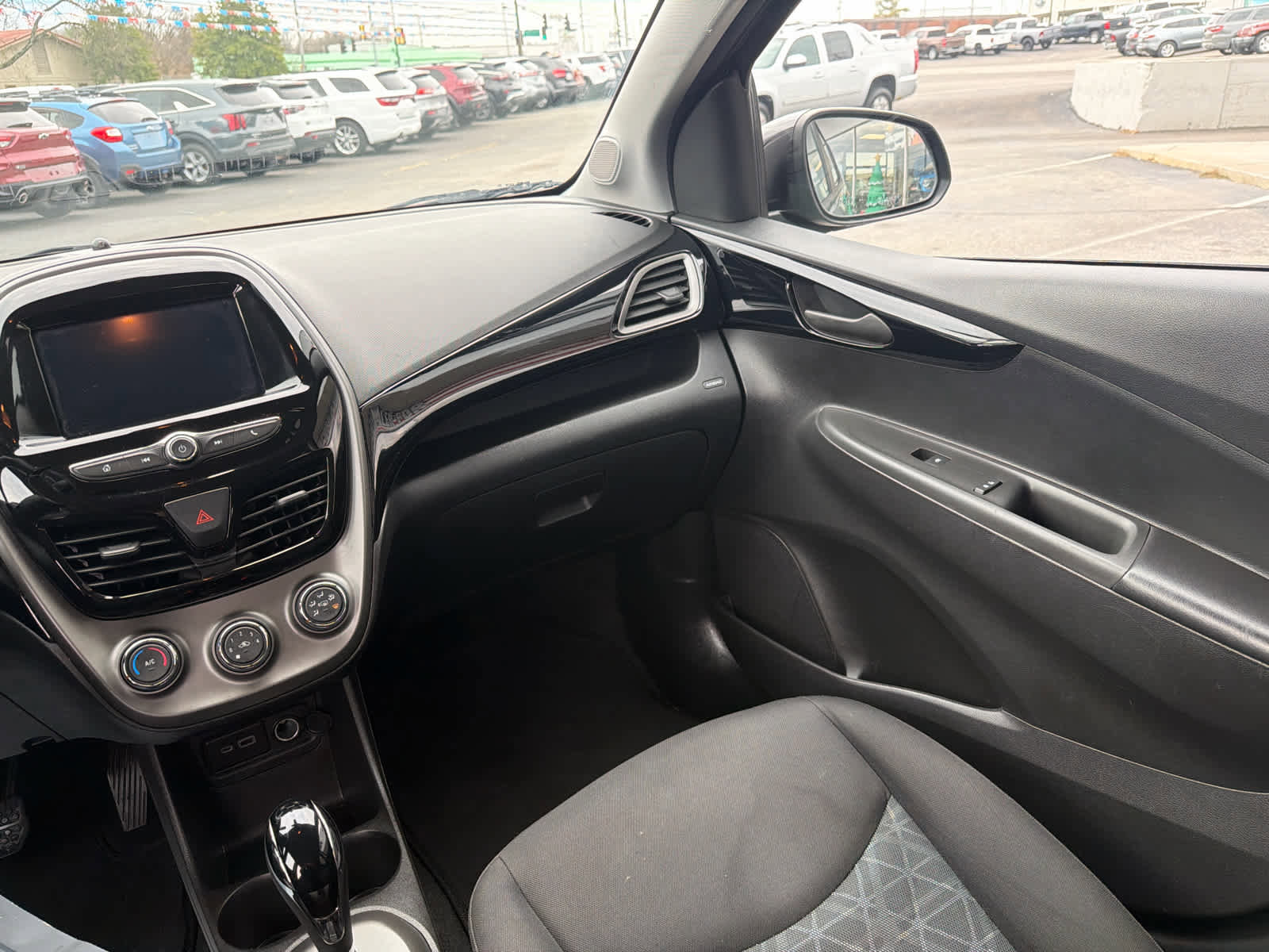 Used 2022 Chevrolet Spark LT image 17