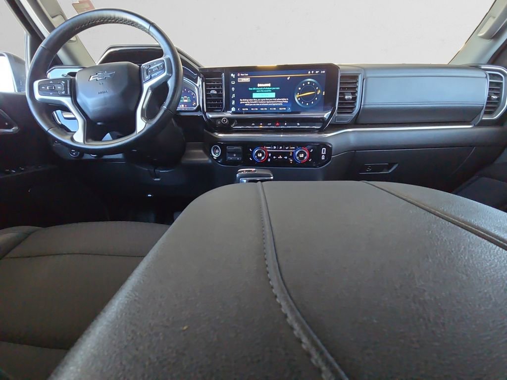 Used 2024 Chevrolet Silverado 1500 LT Trail Boss w/ Protection Package image 12