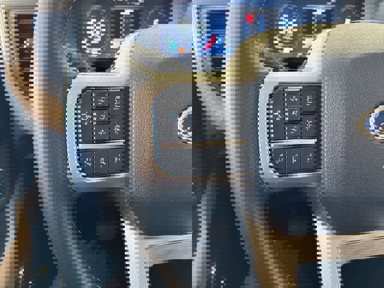 Used 2024 Ford Expedition Limited image 23