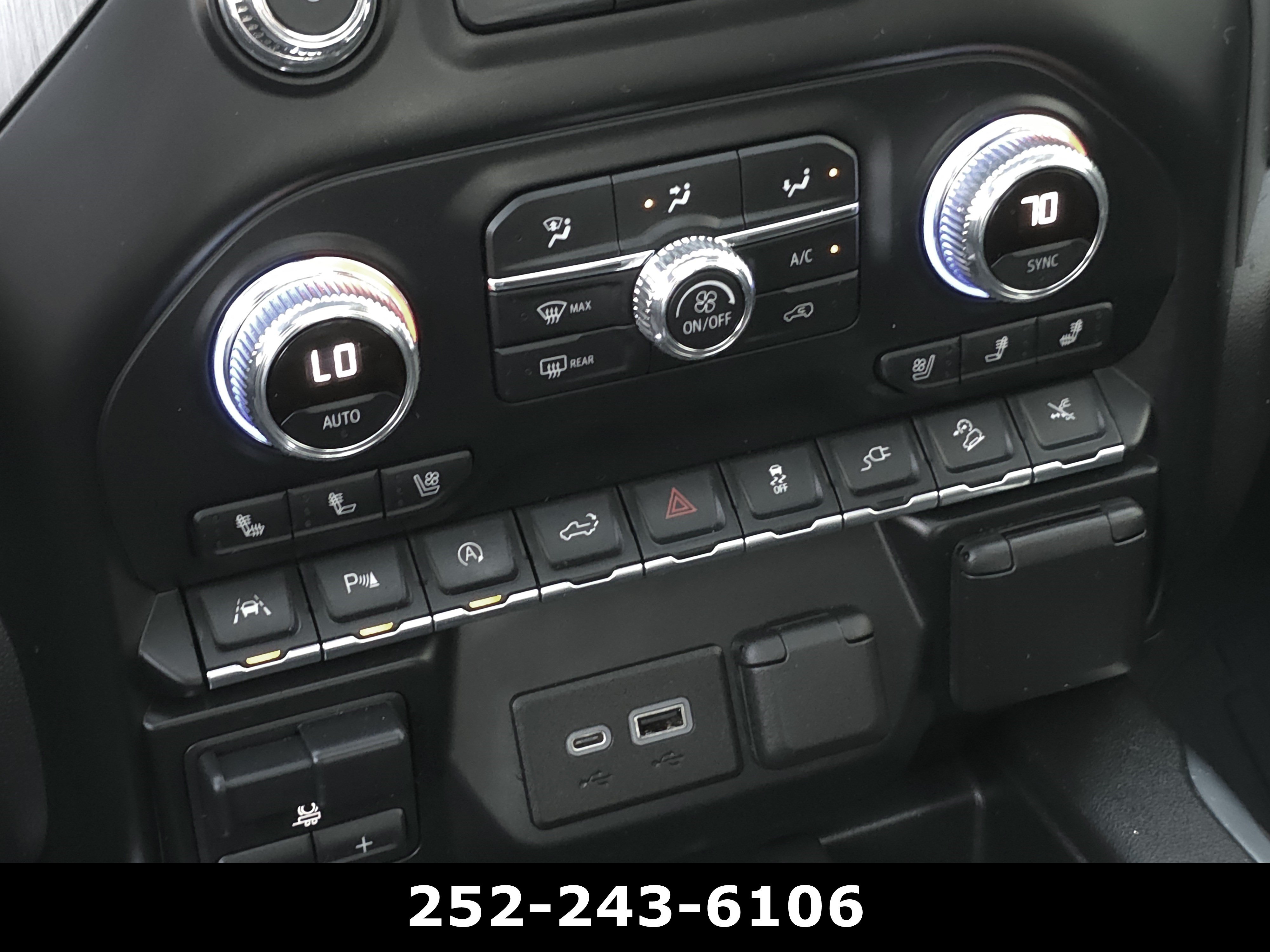 Used 2021 GMC Sierra 1500 Denali w/ Denali Ultimate Package AWD/4WD image 16