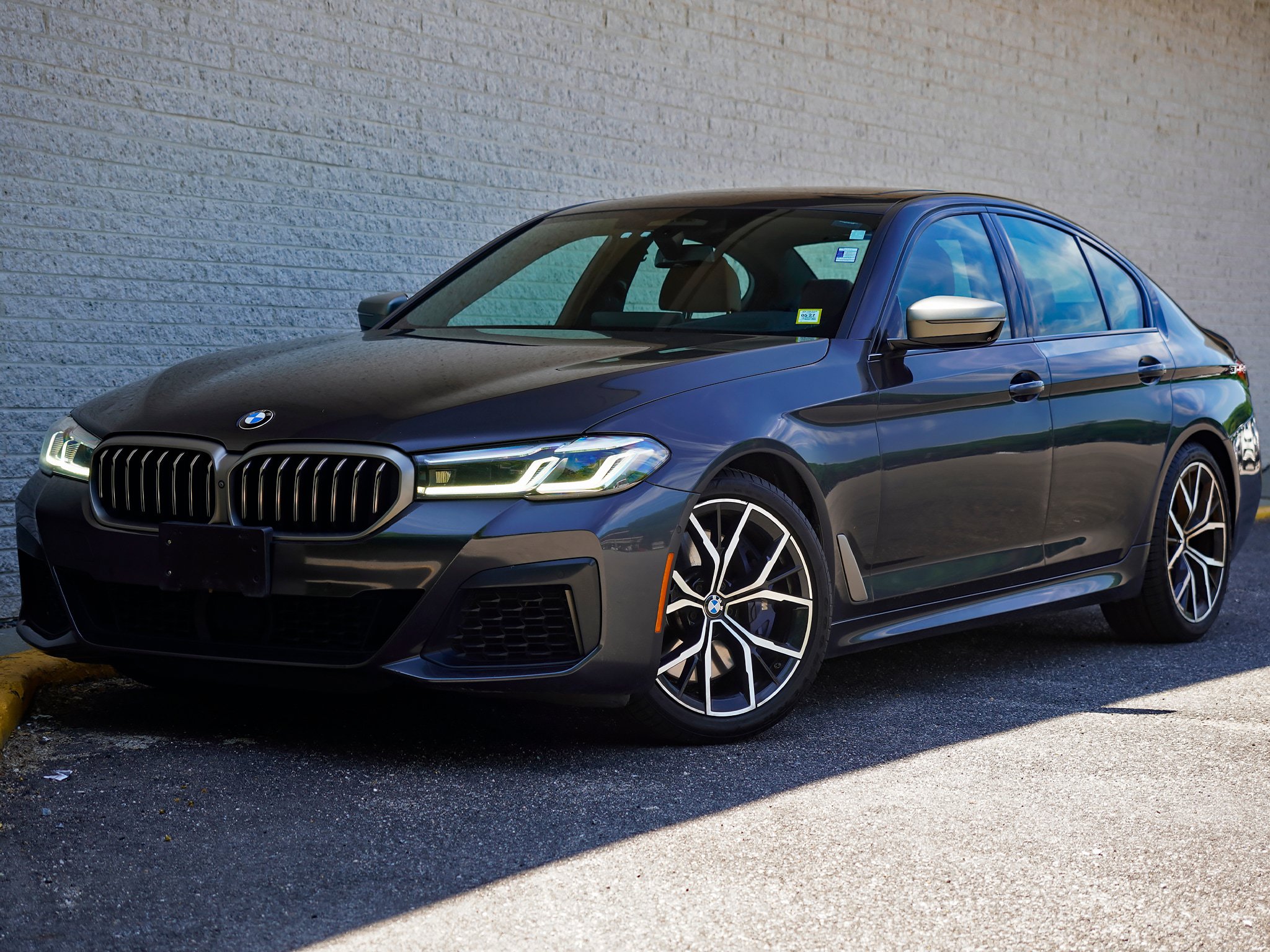 Used 2021 BMW M550i xDrive AWD/4WD video 1