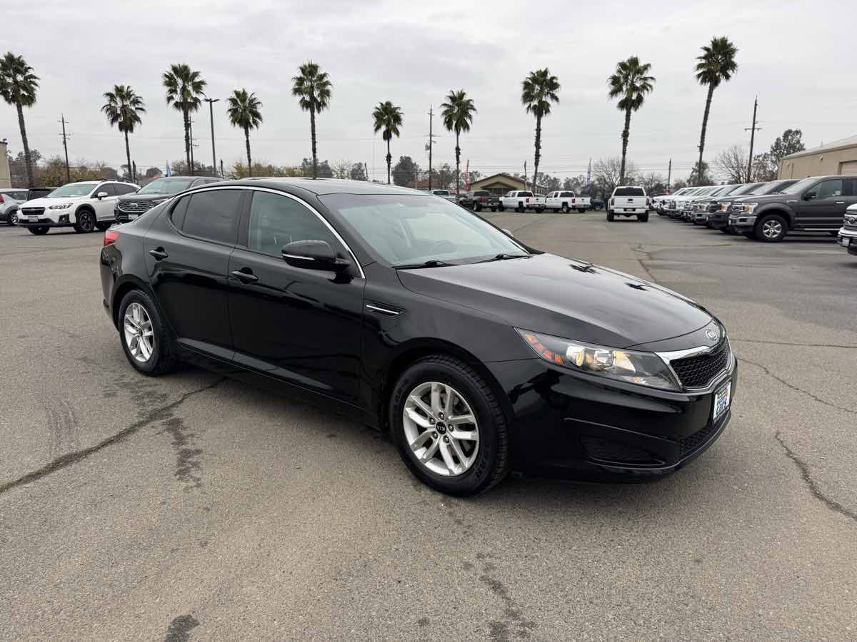 Used 2011 Kia Optima LX w/ Convenience Pkg image 12