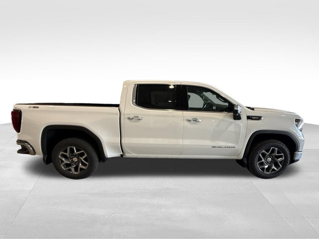 New 2026 GMC Sierra 1500 SLT AWD/4WD image 8