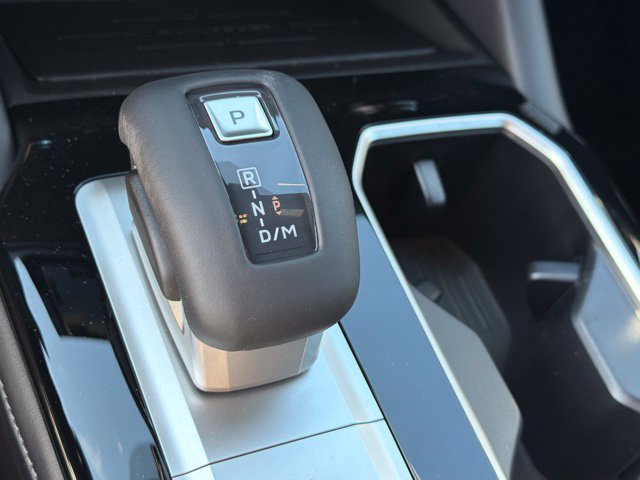 New 2026 Mitsubishi Outlander LE FWD image 27