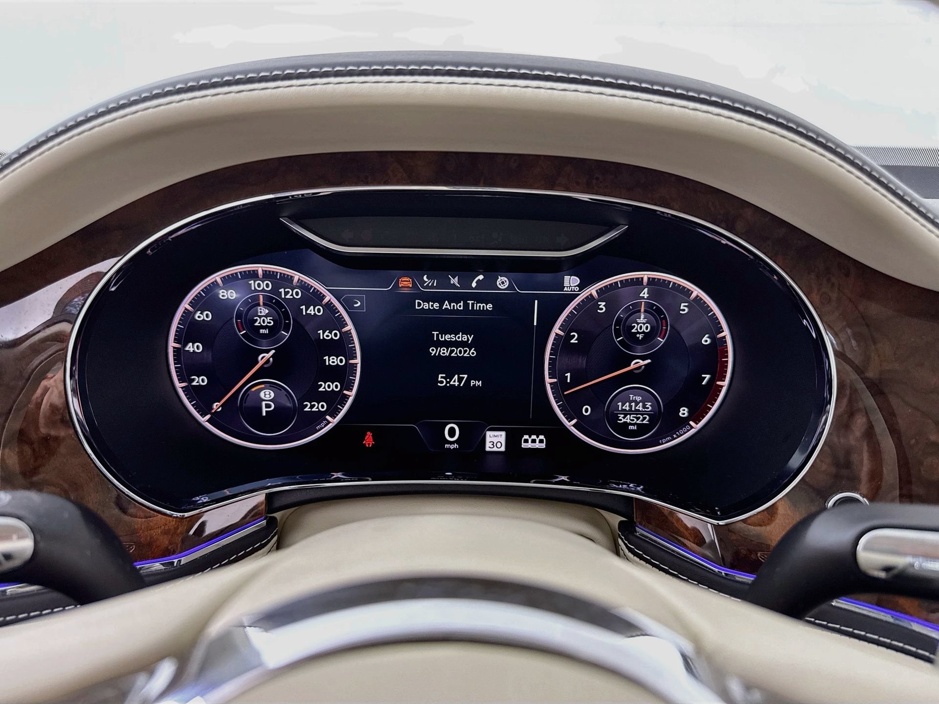 Used 2021 Bentley Flying Spur W12 AWD/4WD image 11