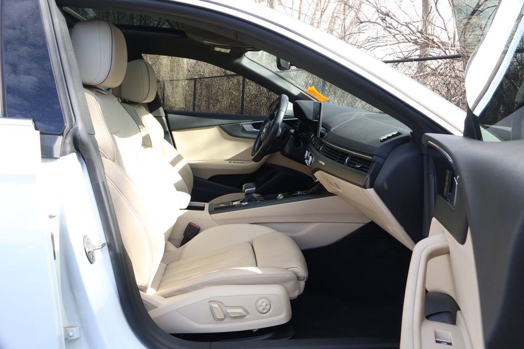 Used 2021 Audi A5 2.0T Premium image 40