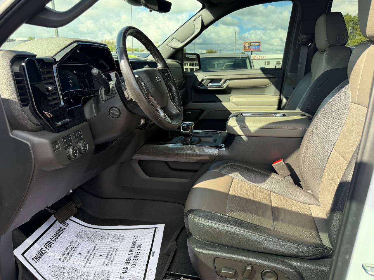 Used 2022 Chevrolet Silverado 1500 ZR2 w/ Technology Package AWD/4WD image 10