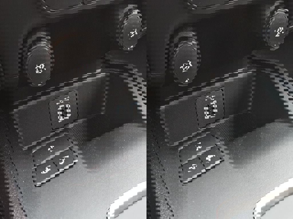 Used 2023 Ford Ranger XLT w/ Equipment Group 301A Mid image 20