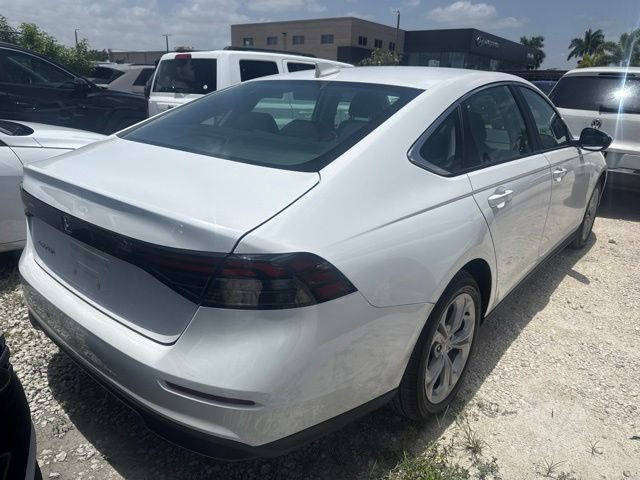 Used 2025 Honda Accord LX image 6