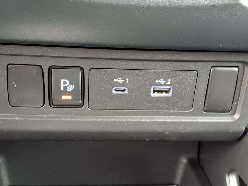 Used 2022 Nissan Frontier S w/ Technology Package image 18