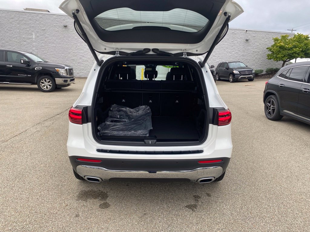 Used 2026 Mercedes-Benz GLB 250 4MATIC image 33