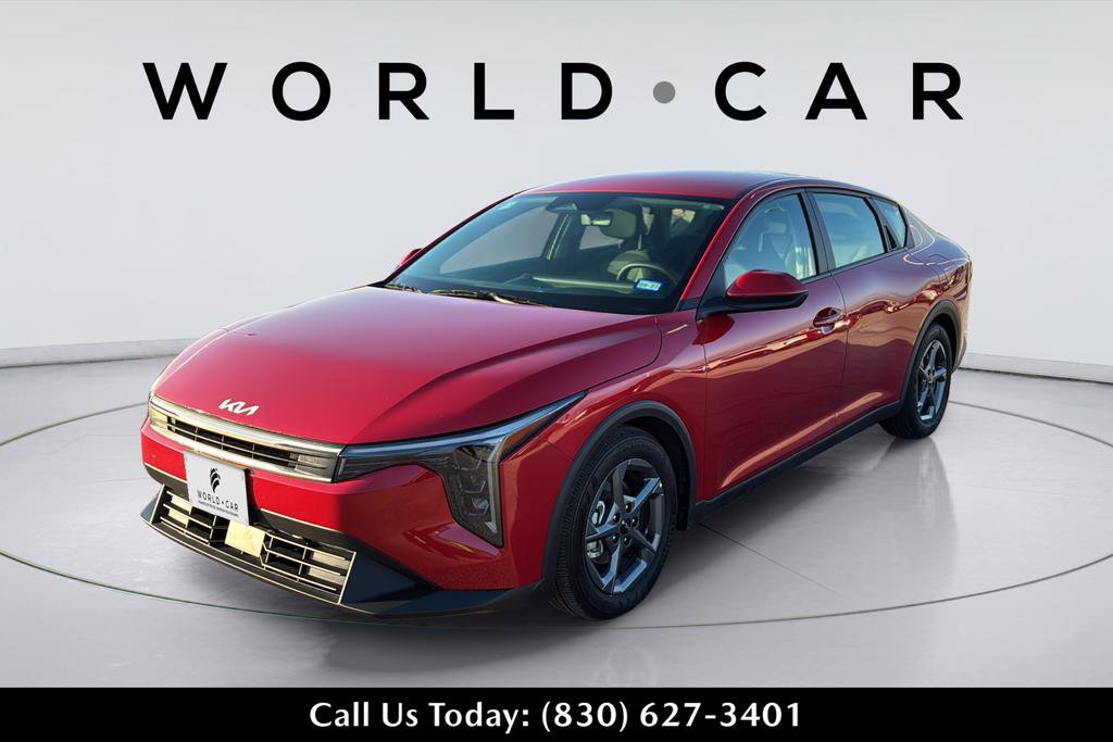 Certified 2025 Kia K4 image 6