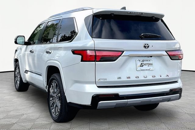 Used 2024 Toyota Sequoia Capstone RWD image 4