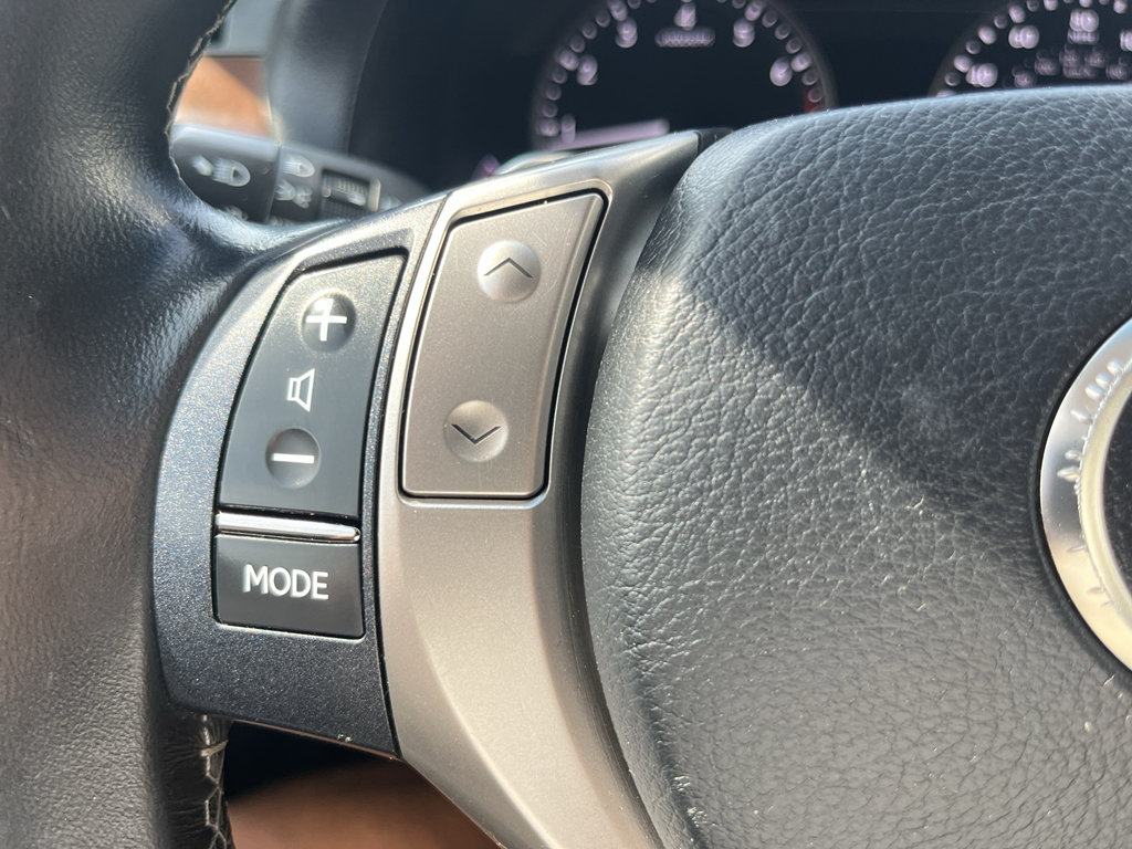 Used 2014 Lexus GS 350 w/ Premium Package RWD image 16