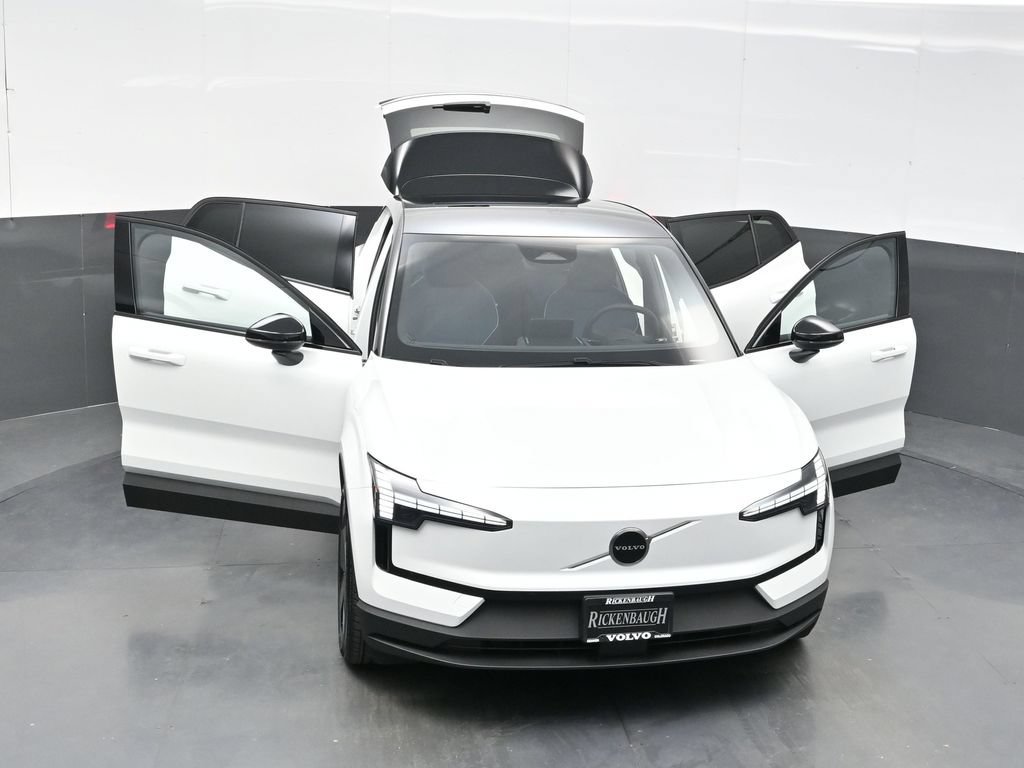 New 2026 Volvo EX30 Plus w/ Protection Package Premier AWD/4WD image 37