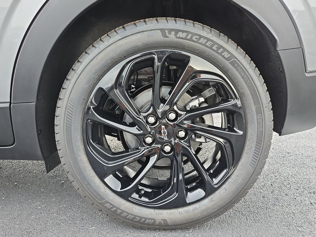 New 2027 Chevrolet Bolt RS FWD image 23